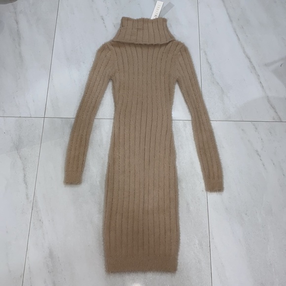 NWT MESHKI Ella rolled neck long sleeve mini dress - Picture 4 of 9